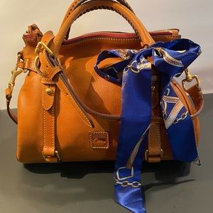 - 🎀TWILLY🎀Style your HandBag/ Scarf/Ribbon/Neck/Wrist